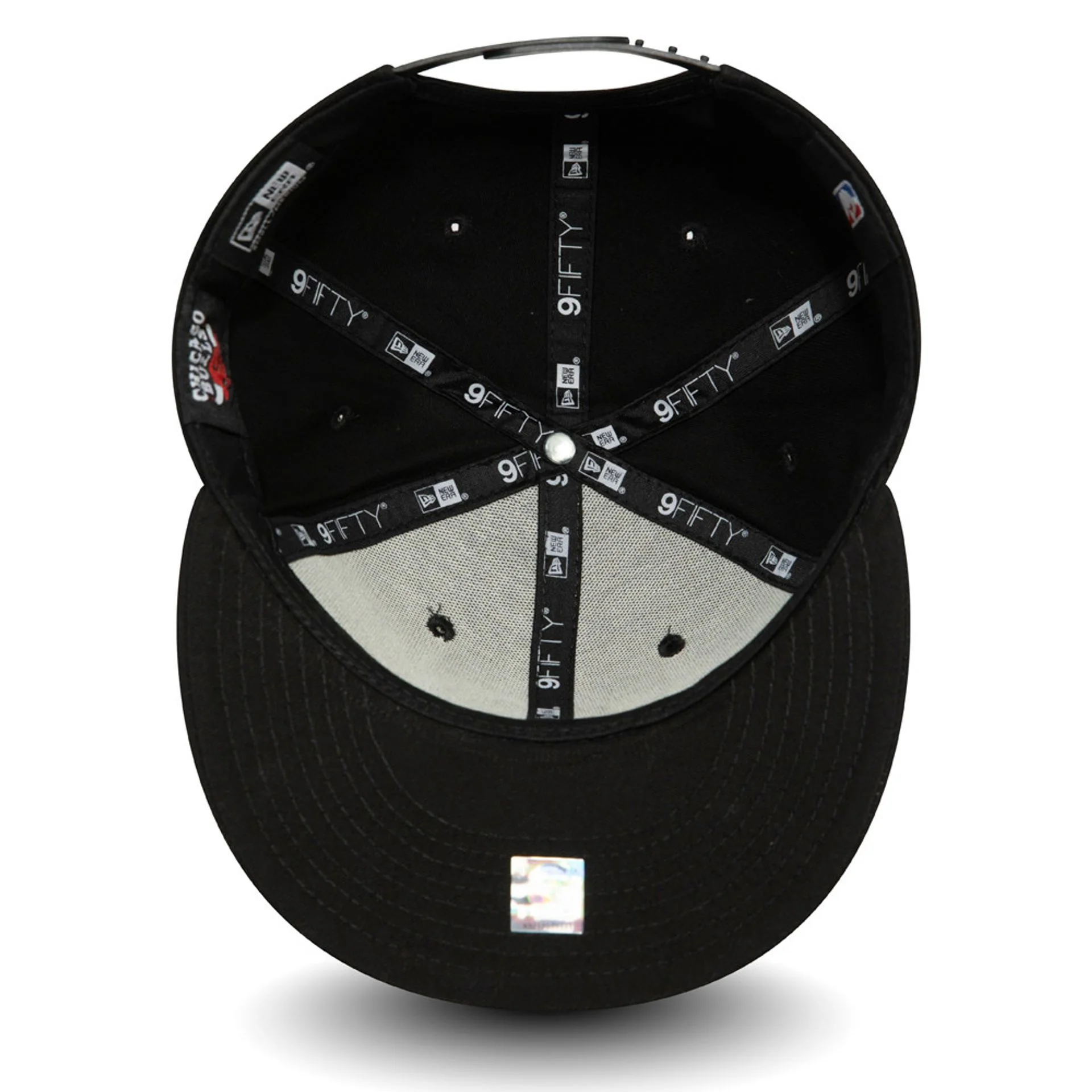 Chicago Bulls Logo Black 9FIFTY Cap - Image 3