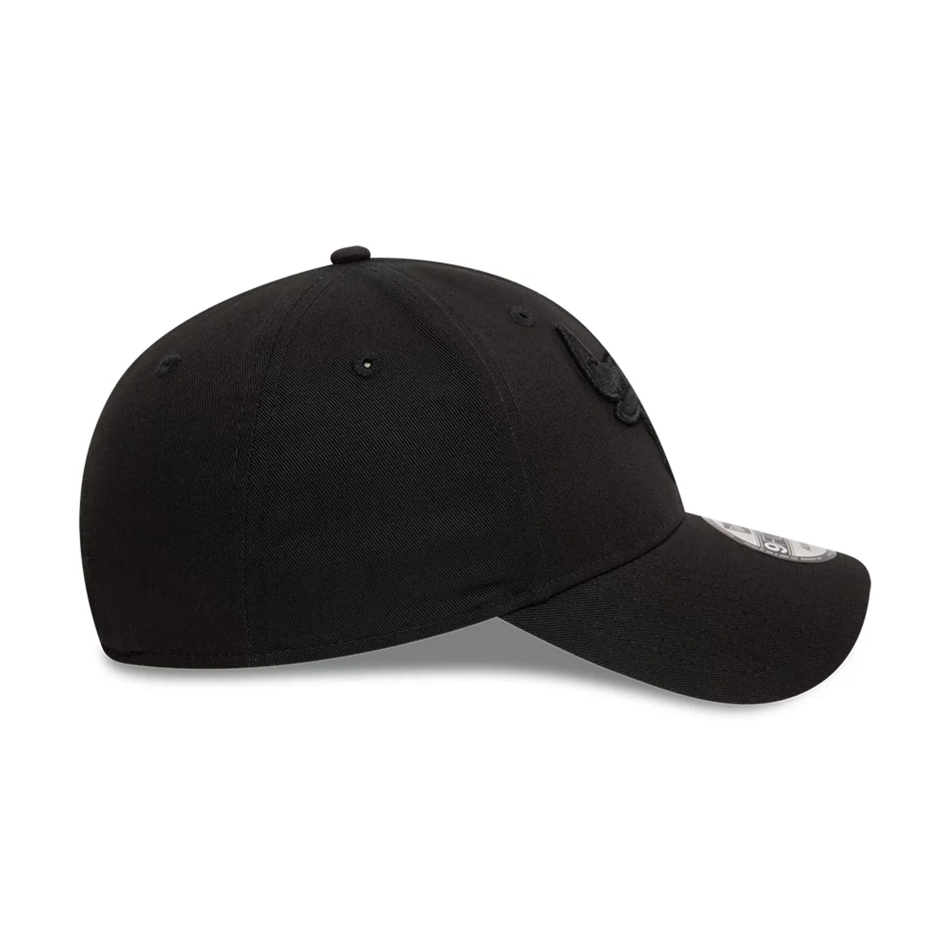 Chicago Bulls NBA Essential Black 9FORTY Adjustable Cap - Image 7