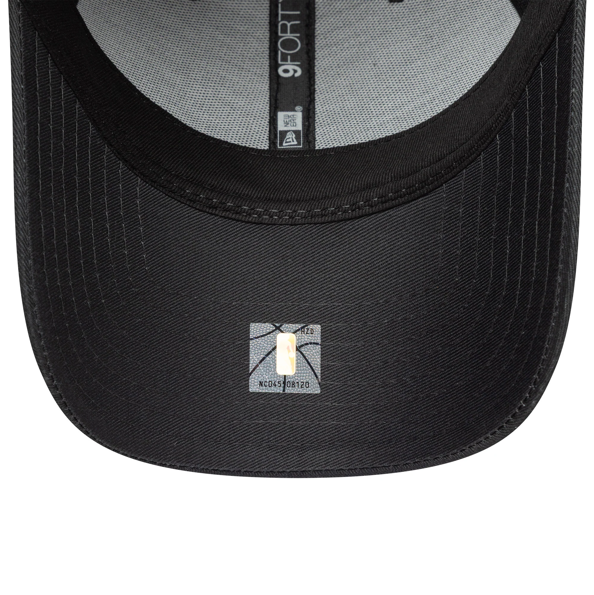 Chicago Bulls NBA Metallic Charcoal 9FORTY Cap - Image 4