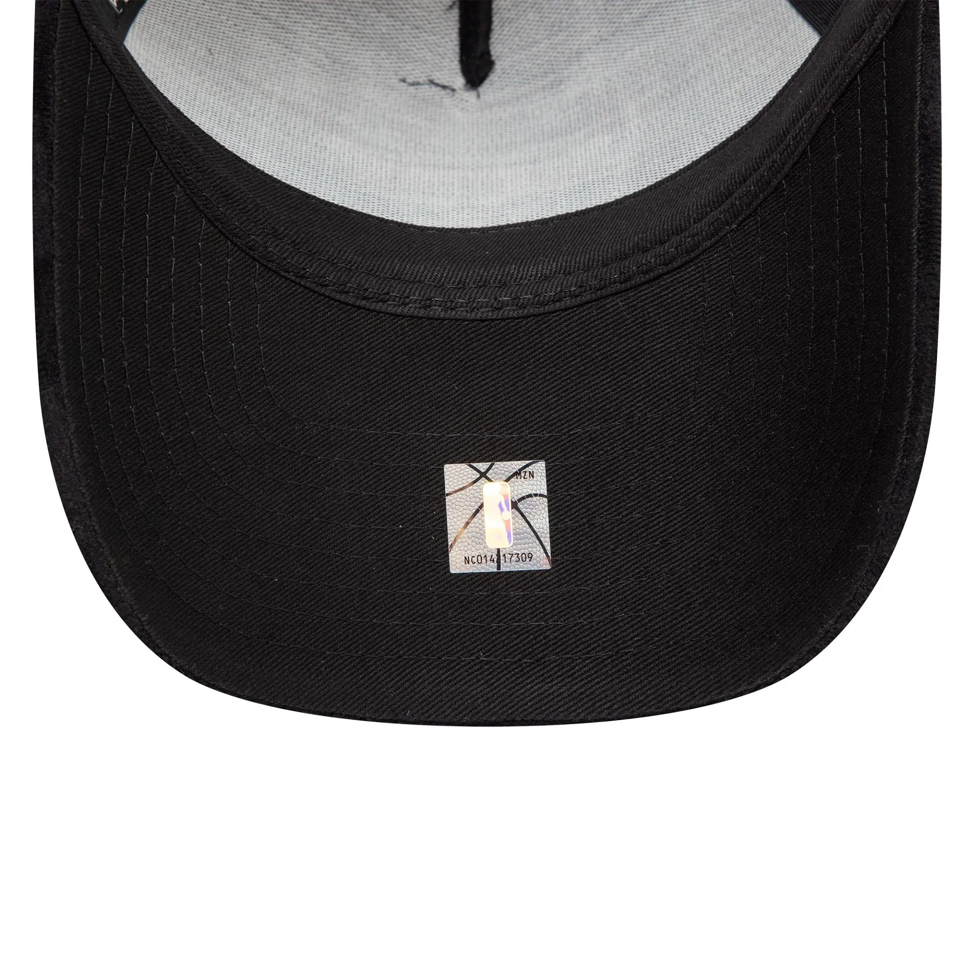 Chicago Bulls Tonal Check Black 9FORTY A-Frame Trucker Adjustable Cap - Image 5