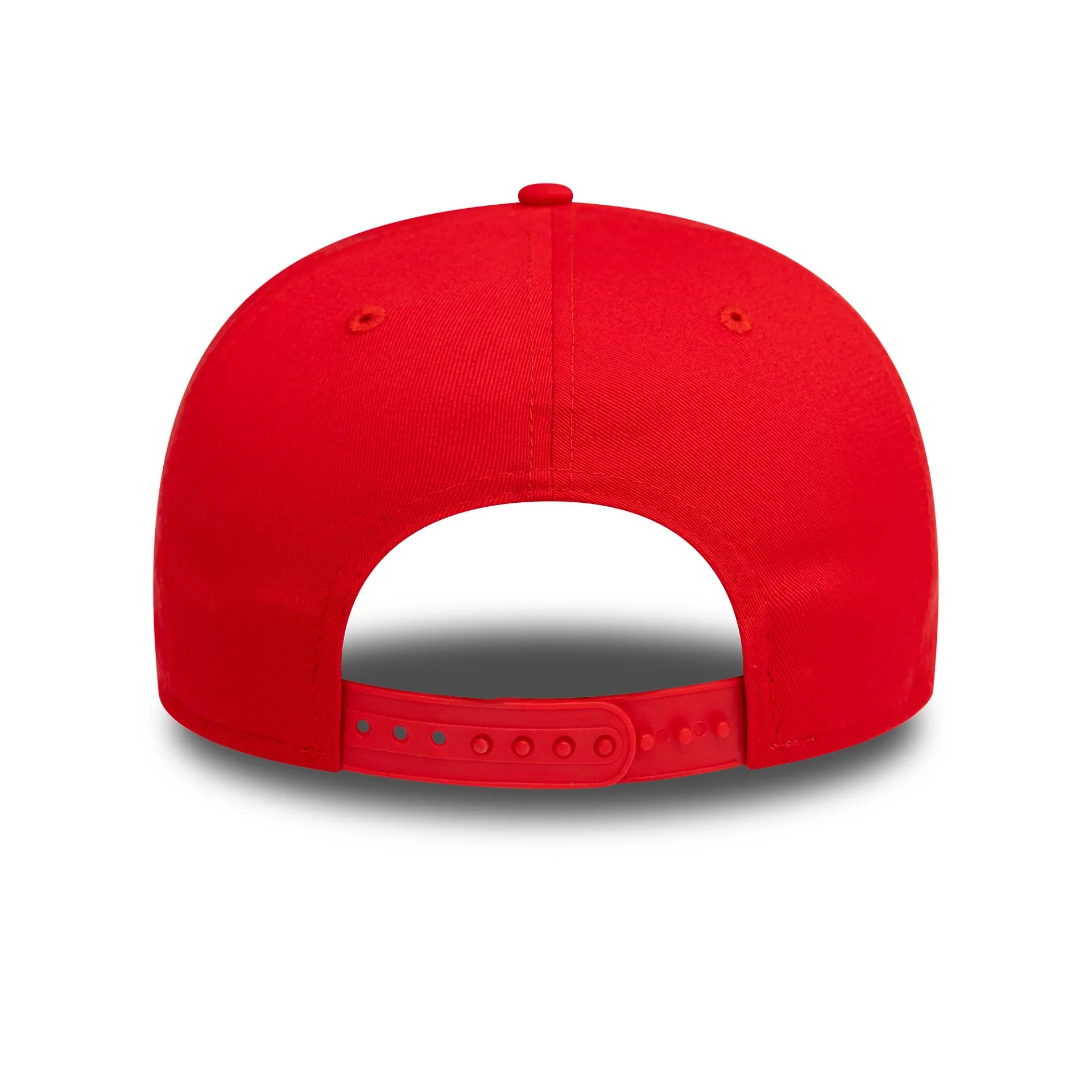 Chicago Bulls Washed Precurved Red Golfer Adjustable Cap - Image 4