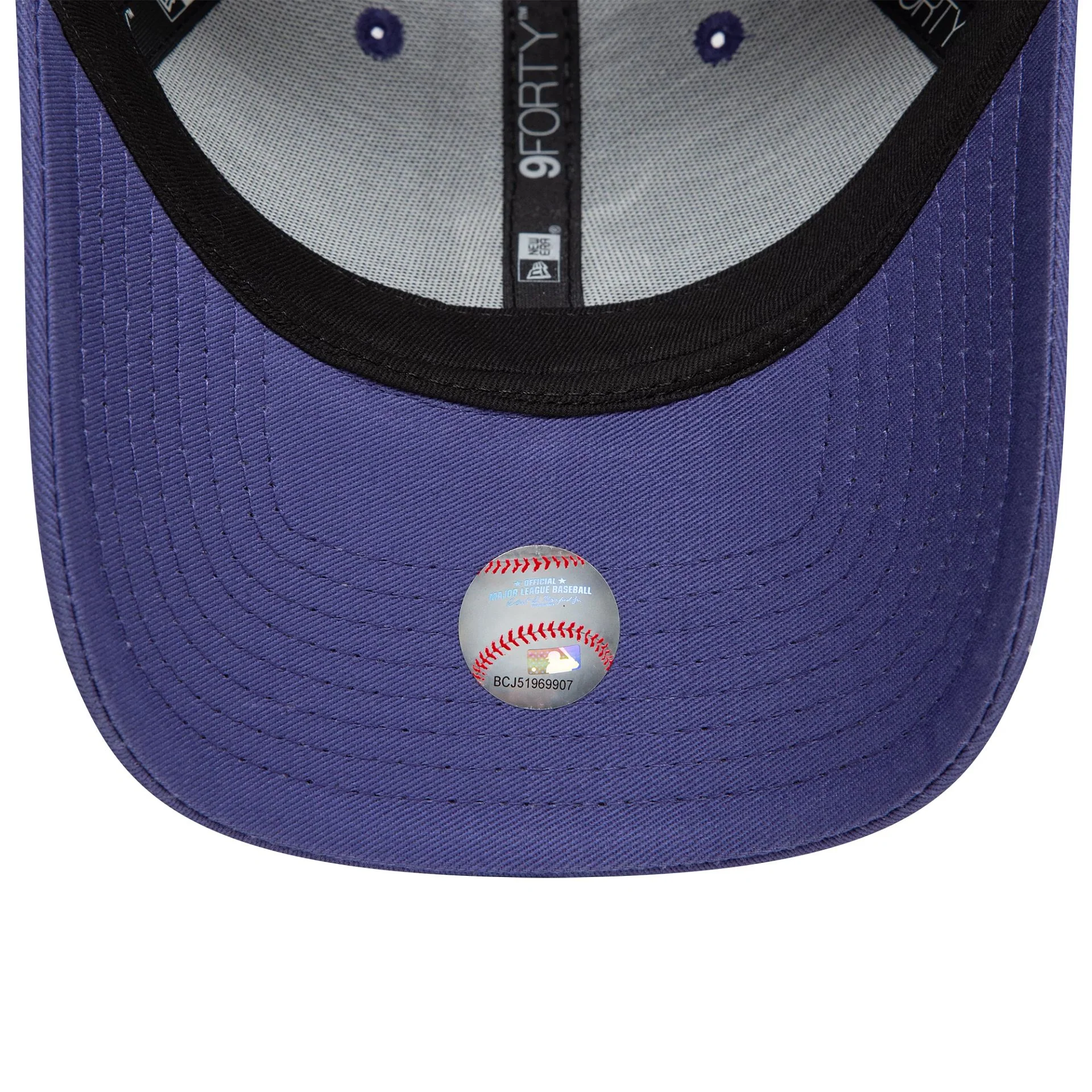Detroit Tigers League Essential Dark Blue 9FORTY Adjustable Cap - Image 5