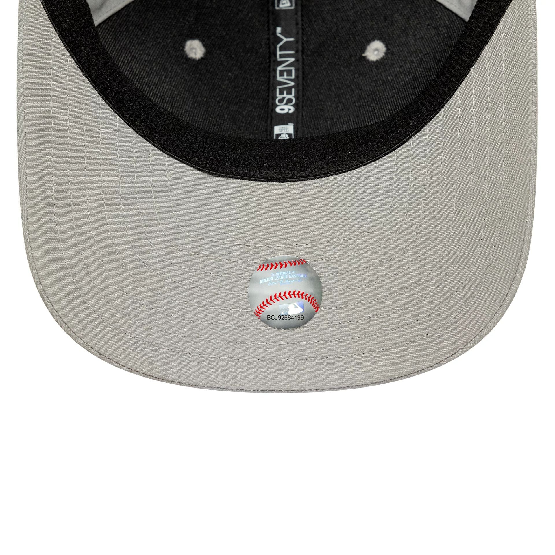 LA Dodgers MLB Perforated Grey 9SEVENTY Stretch-Snap Adjustable Cap - Image 4