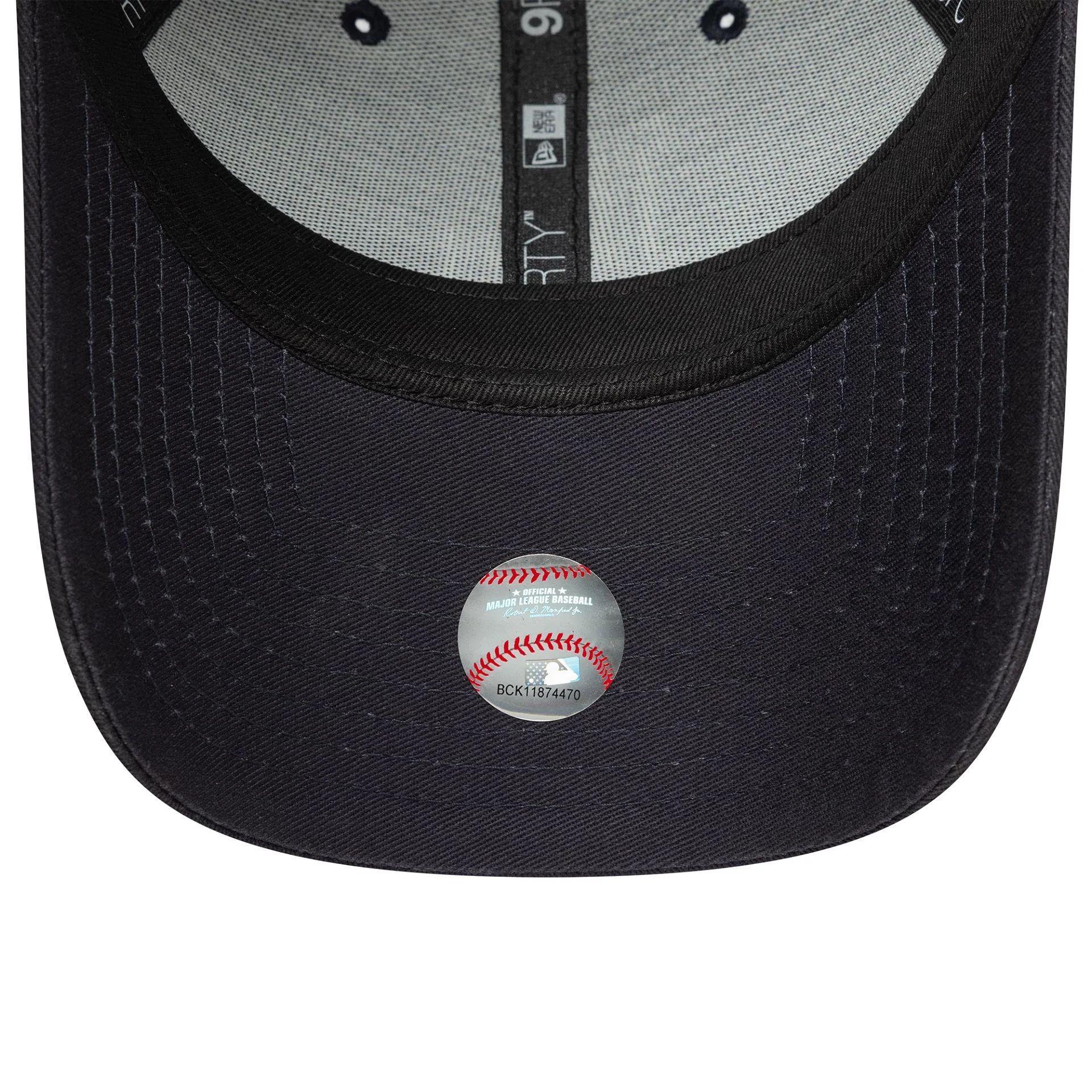 LA Dodgers MLB Team Outline Navy 9FORTY Adjustable Cap - Image 3