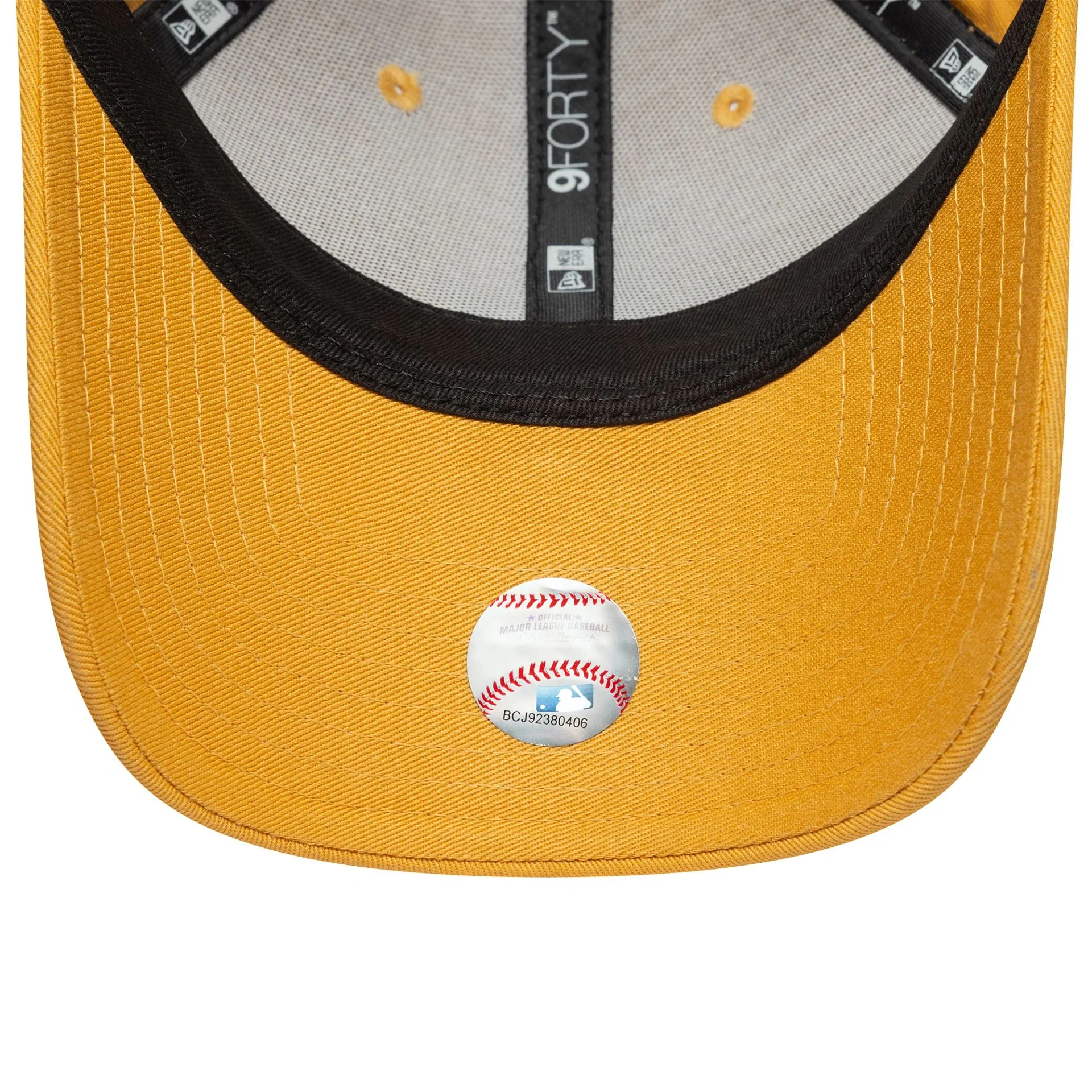 LA Dodgers Womens Metallic Yellow 9FORTY Adjustable Cap - Image 5