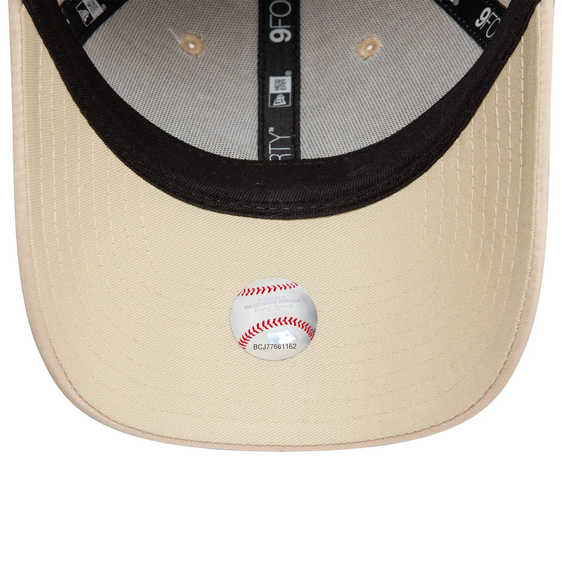 LA Dodgers Womens Satin Cream 9FORTY Adjustable Cap - Image 5