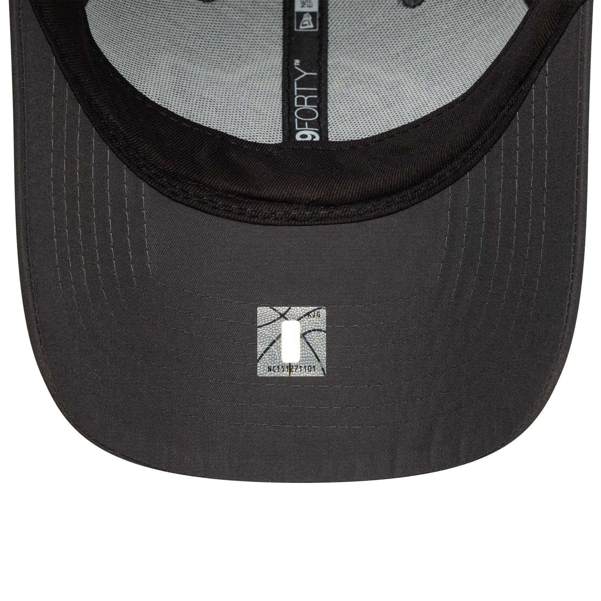 LA Lakers NBA Piping Dark Grey 9FORTY Adjustable Cap - Image 4