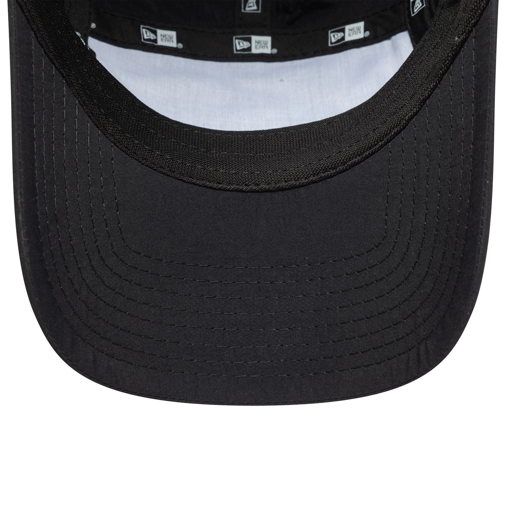 New Era Tech Black Runner Adjustable Cap - Image 5
