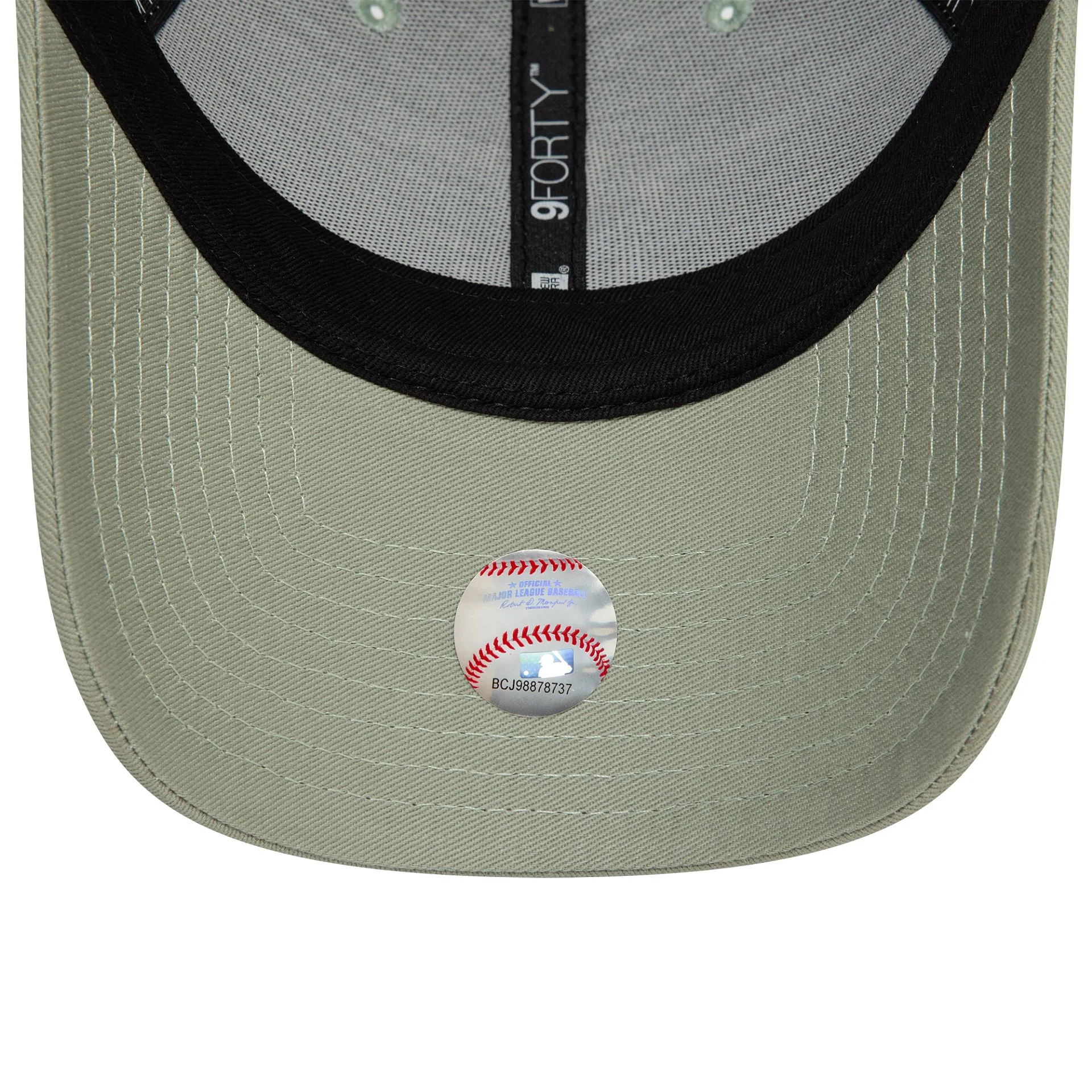 New York Yankees Camo Infill Pastel Green 9FORTY Adjustable Cap - Image 4