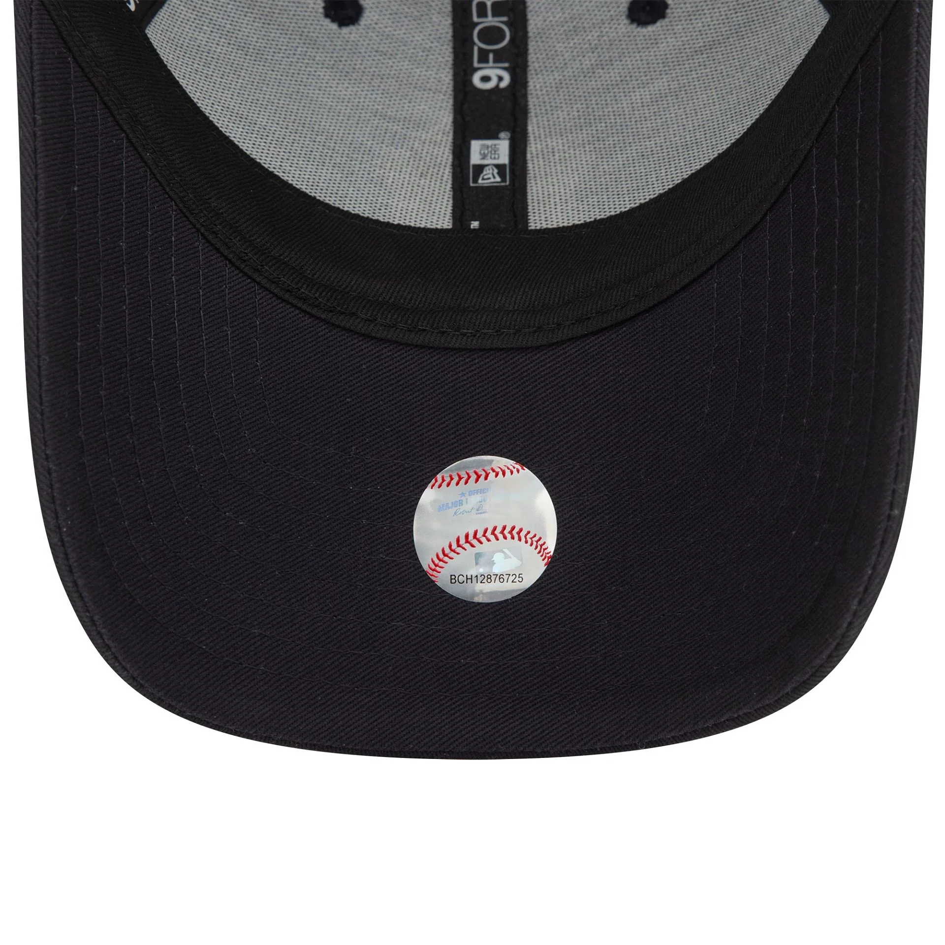 New York Yankees Check Infill Navy 9FORTY Adjustable Cap - Image 5