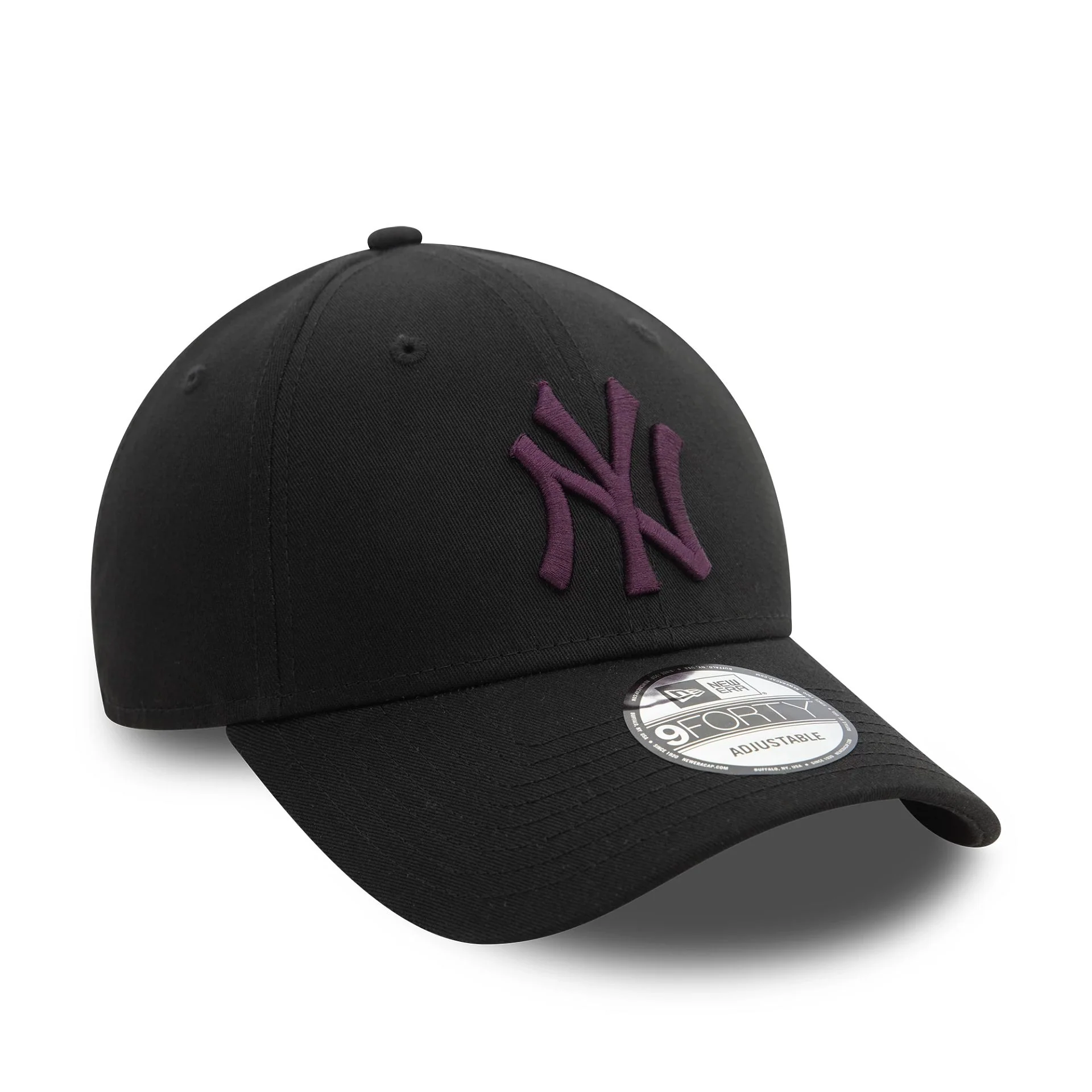 New York Yankees League Essential Black 9FORTY Adjustable Cap - Image 3