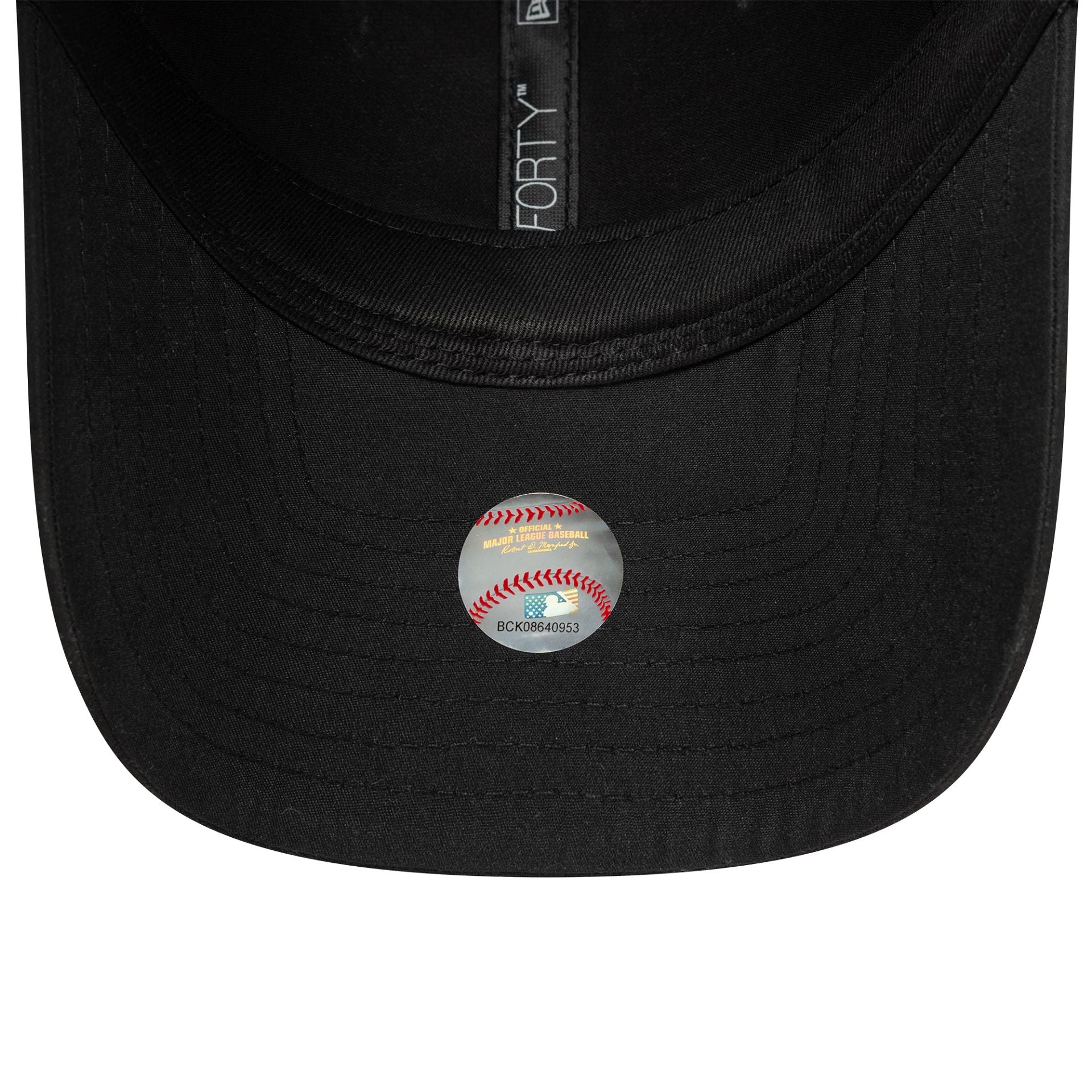 New York Yankees MLB Flawless Black 9FORTY Adjustable Cap - Image 5