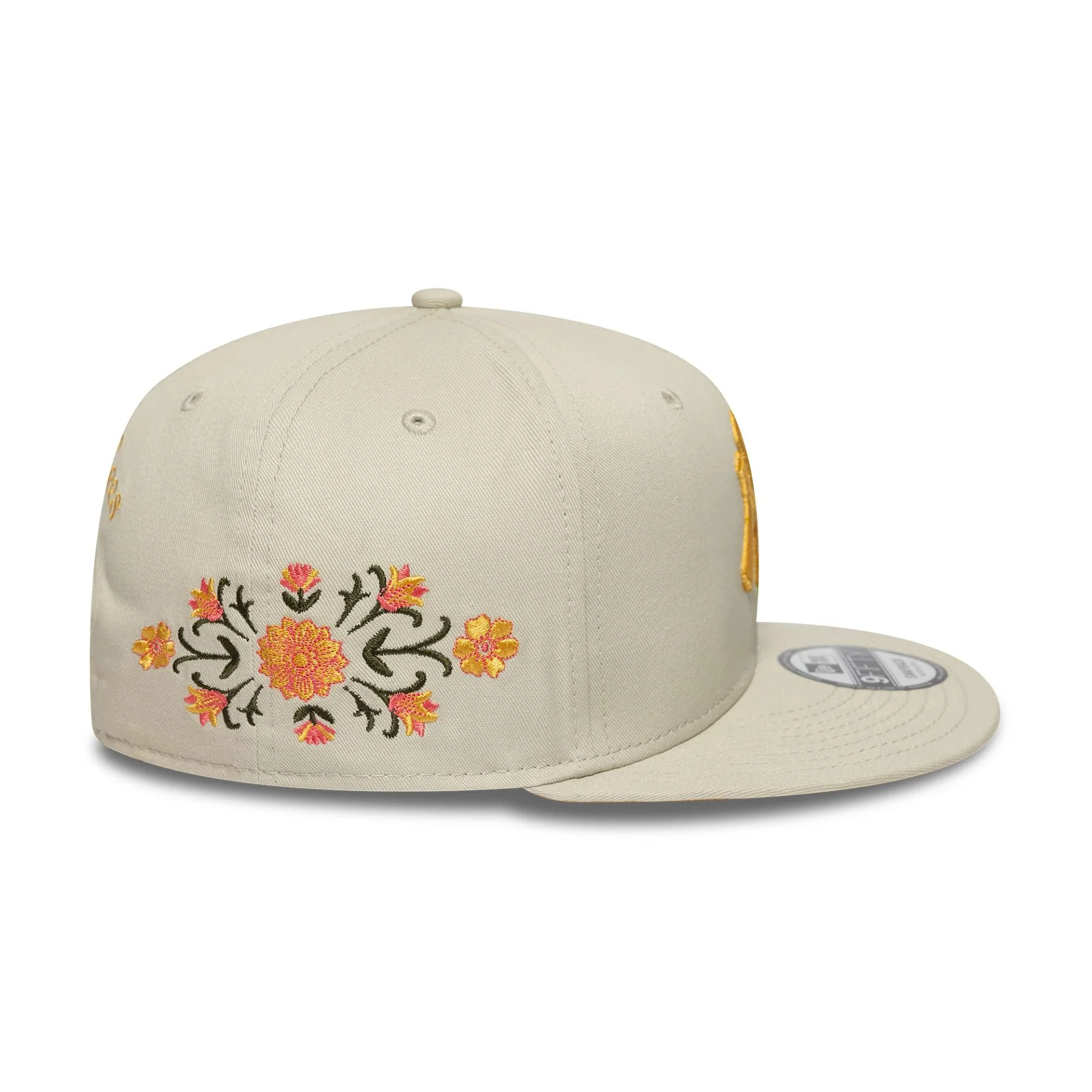New York Yankees MLB Floral Cream 9FIFTY Snapback Adjustable Cap - Image 5
