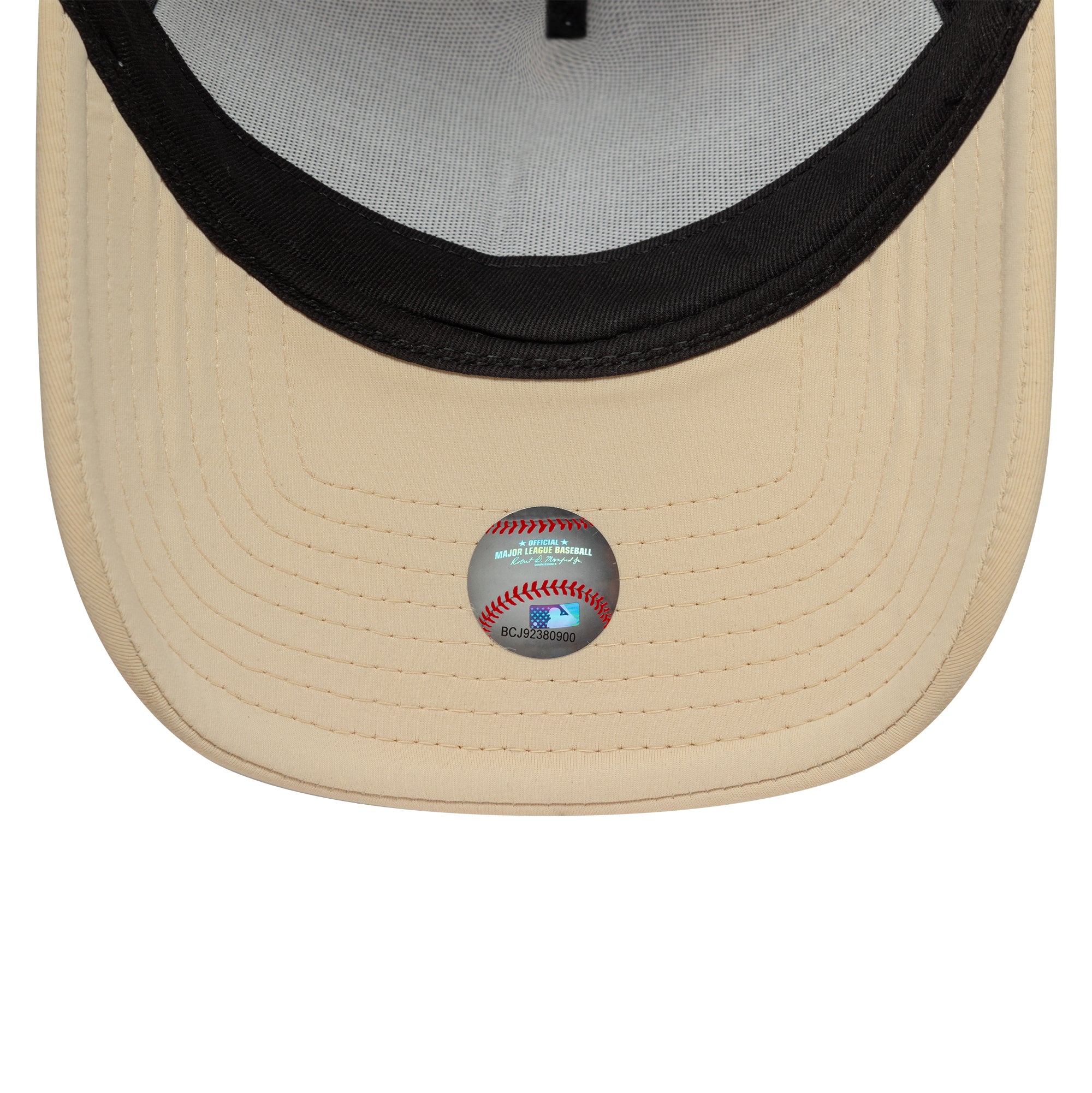 New York Yankees MLB Graphic Cream 9FORTY A-Frame Trucker Adjustable Cap - Image 5