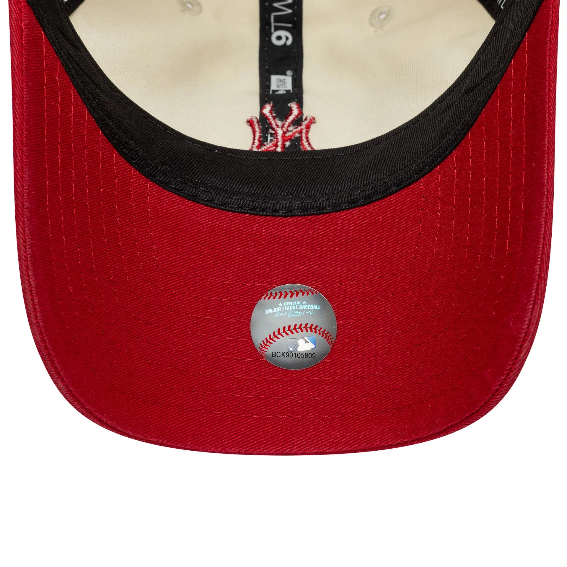 New York Yankees MLB Mini Logo Red 9TWENTY Cap - Image 4