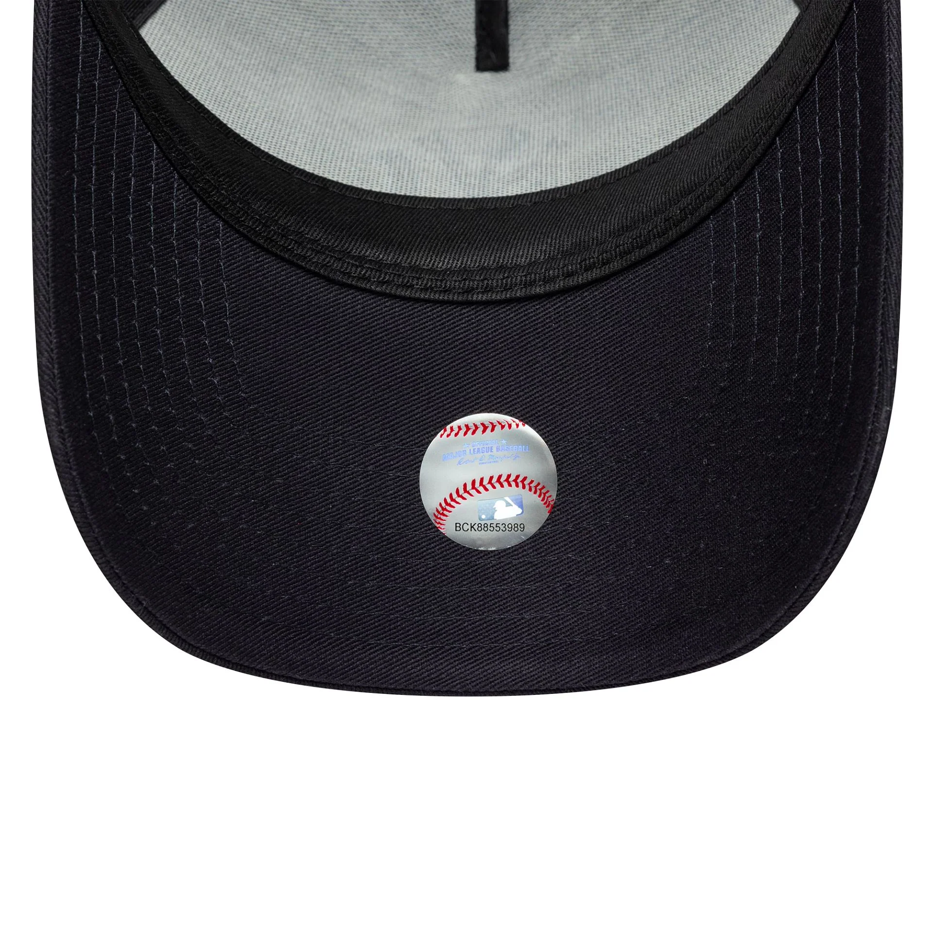 New York Yankees MLB Outline Navy 9FORTY E-Frame Trucker Cap - Image 4