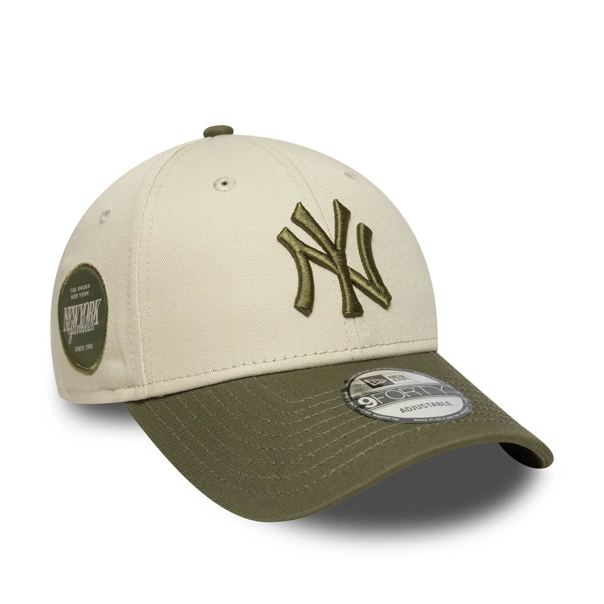 New York Yankees MLB Sidepatch Light Beige 9FORTY Adjustable Cap - Image 2