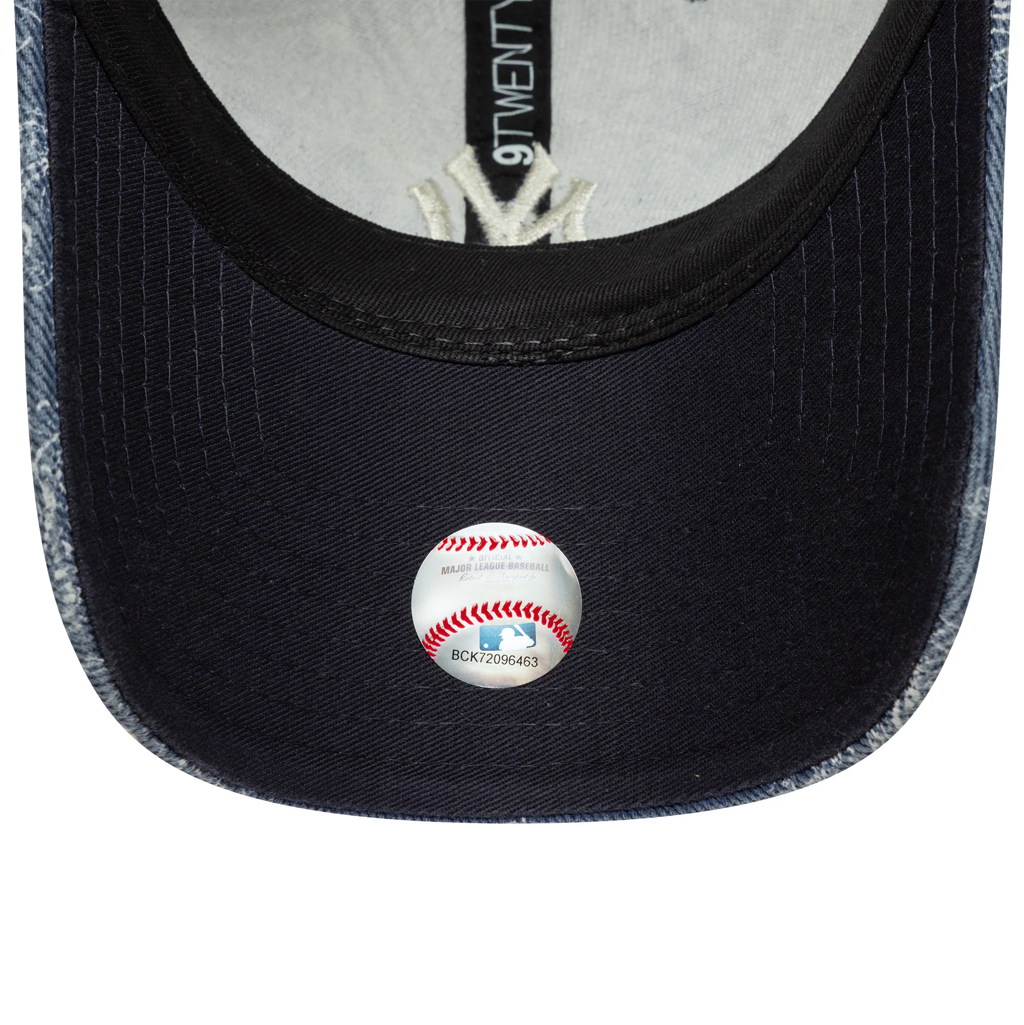 New York Yankees MLB Washed Paisley Navy 9TWENTY Cap - Image 4