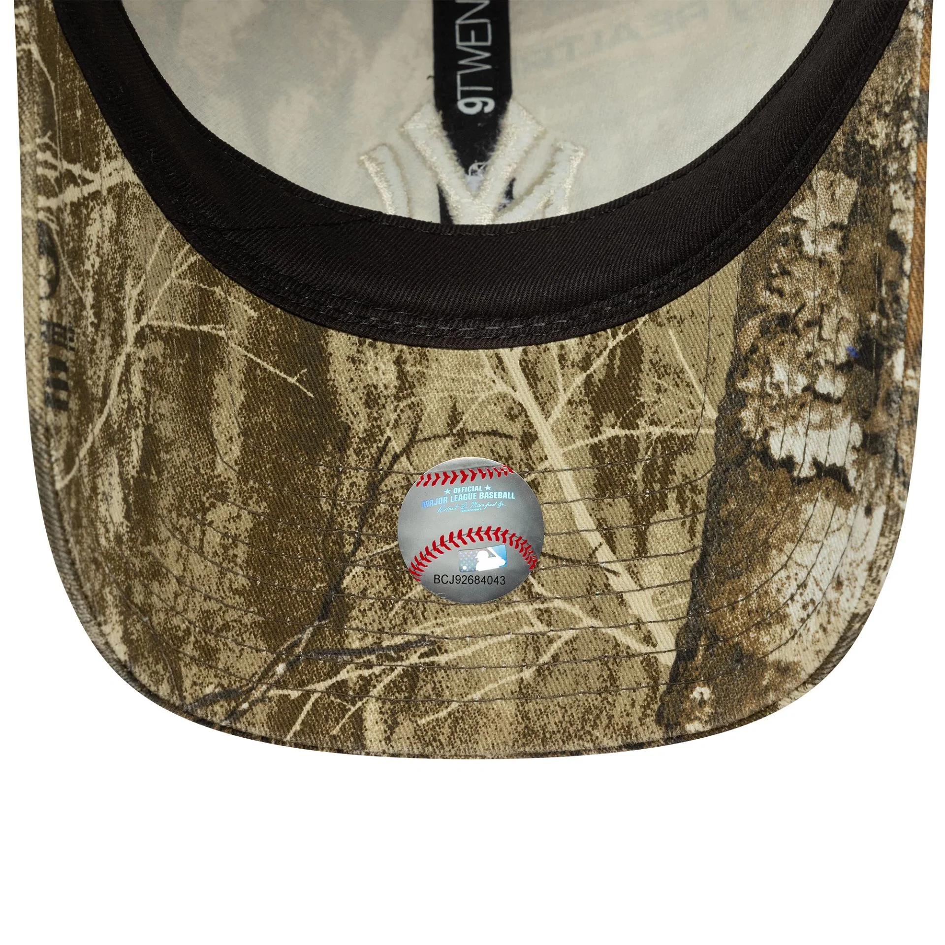 New York Yankees MLB Washed Real Tree All Over Print 9TWENTY Adjustable Cap - Image 4