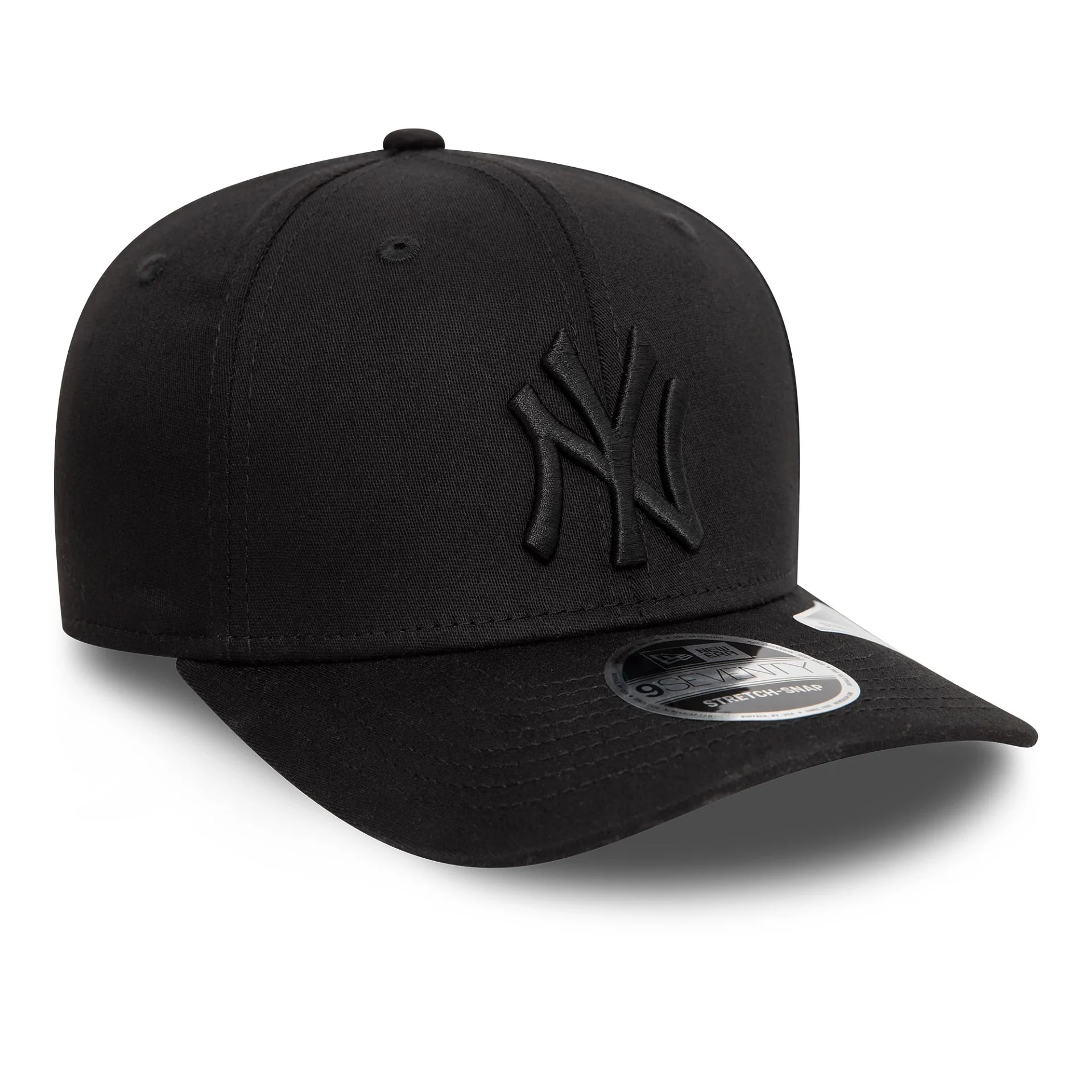 New York Yankees Monochrome Black 9SEVENTY Stretch Snap Adjustable Cap - Image 3