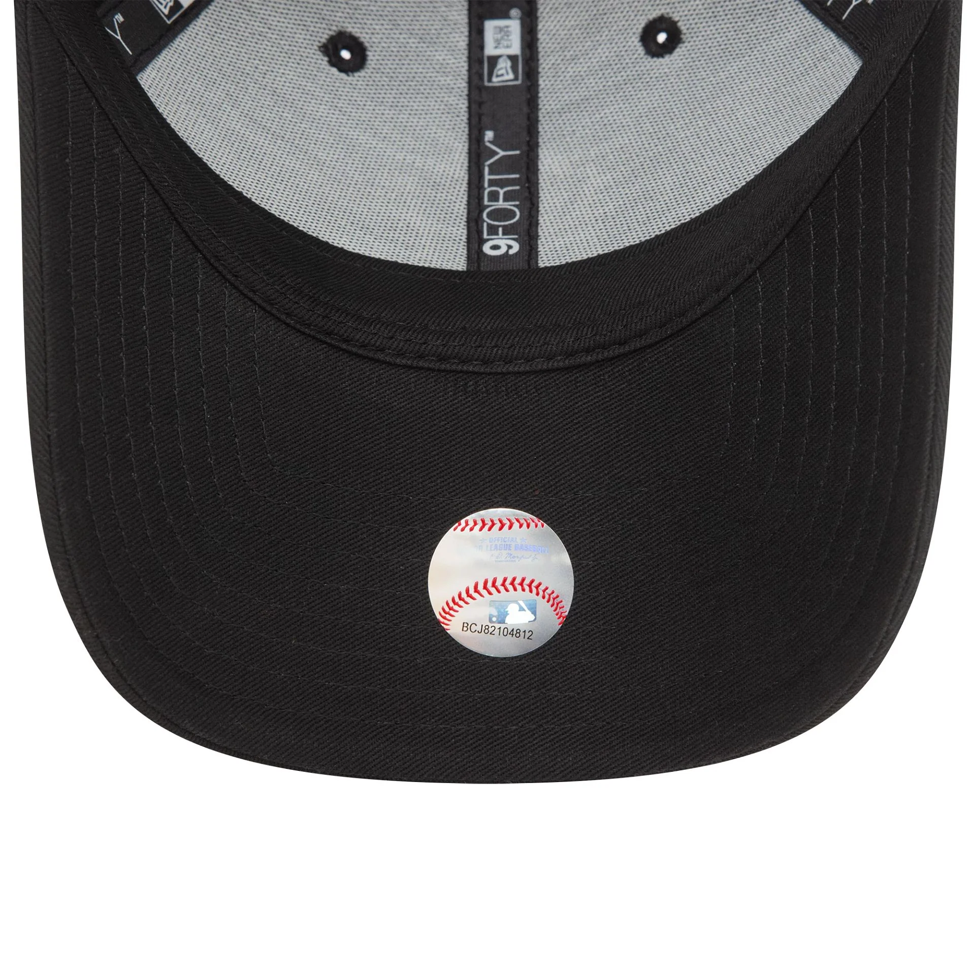 New York Yankees Seasonal Infill Black 9FORTY Adjustable Cap - Image 5