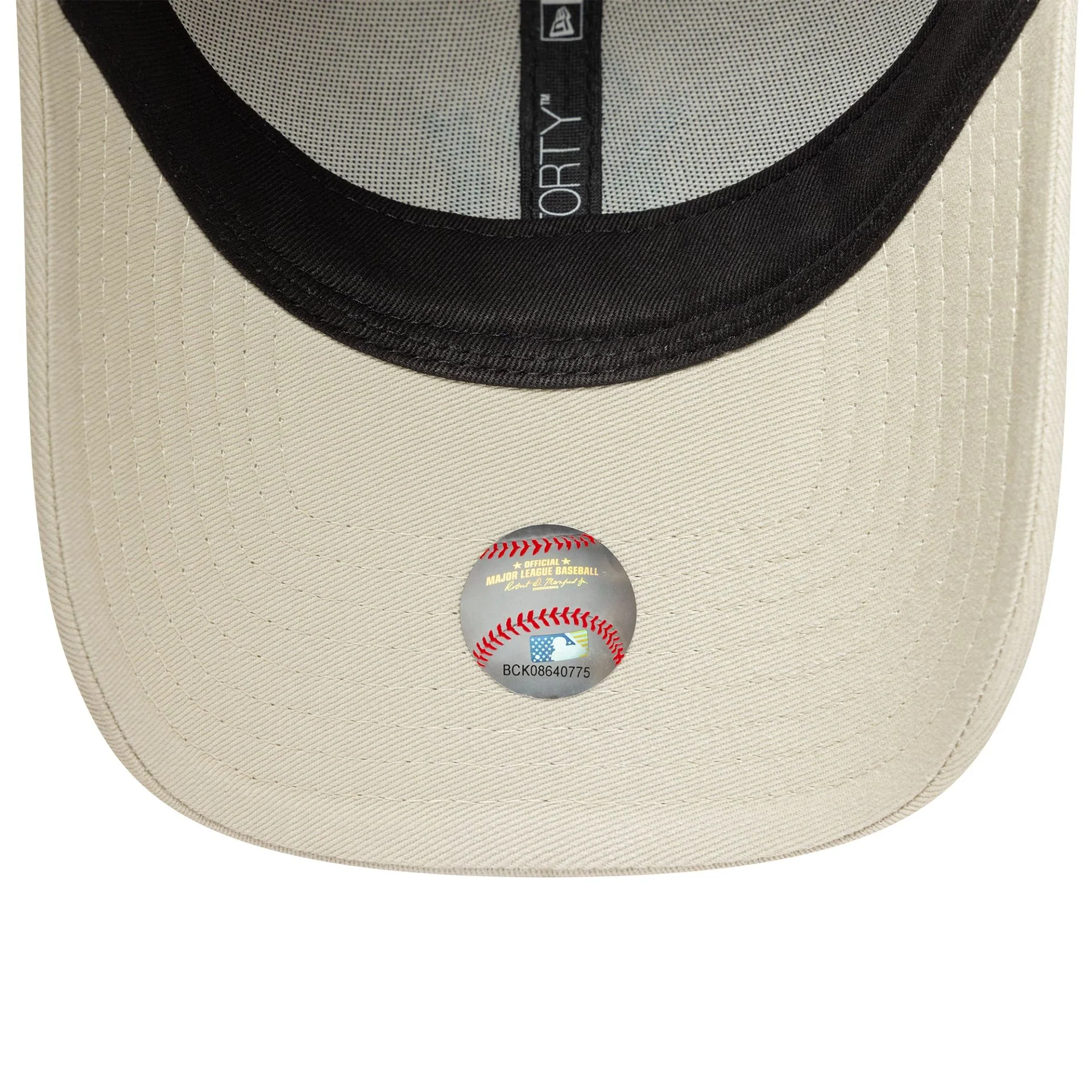 New York Yankees Seasonal Infill Cream 9FORTY Adjustable Cap - Image 5