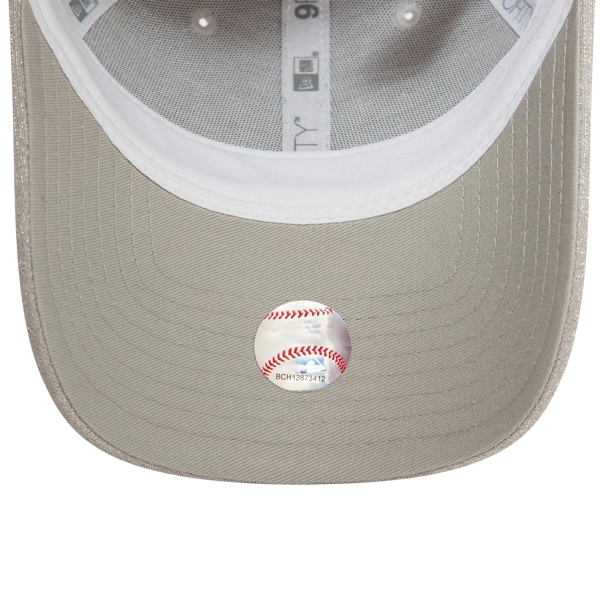 New York Yankees Womens Glitter Silver 9FORTY Adjustable Cap - Image 5