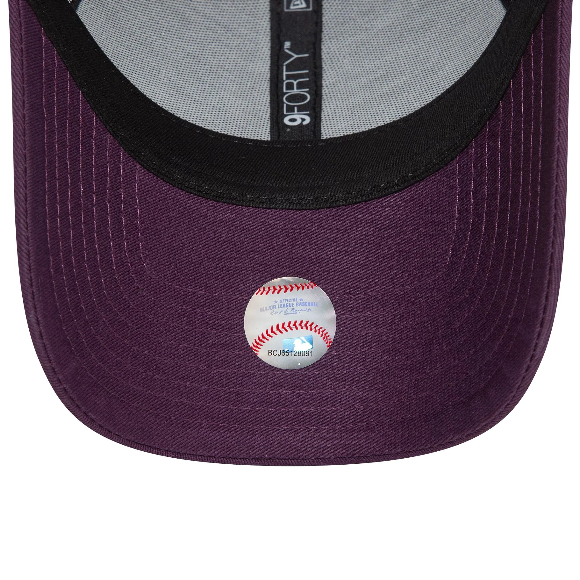 New York Yankees Womens Metallic Dark Purple 9FORTY Adjustable Cap - Image 5