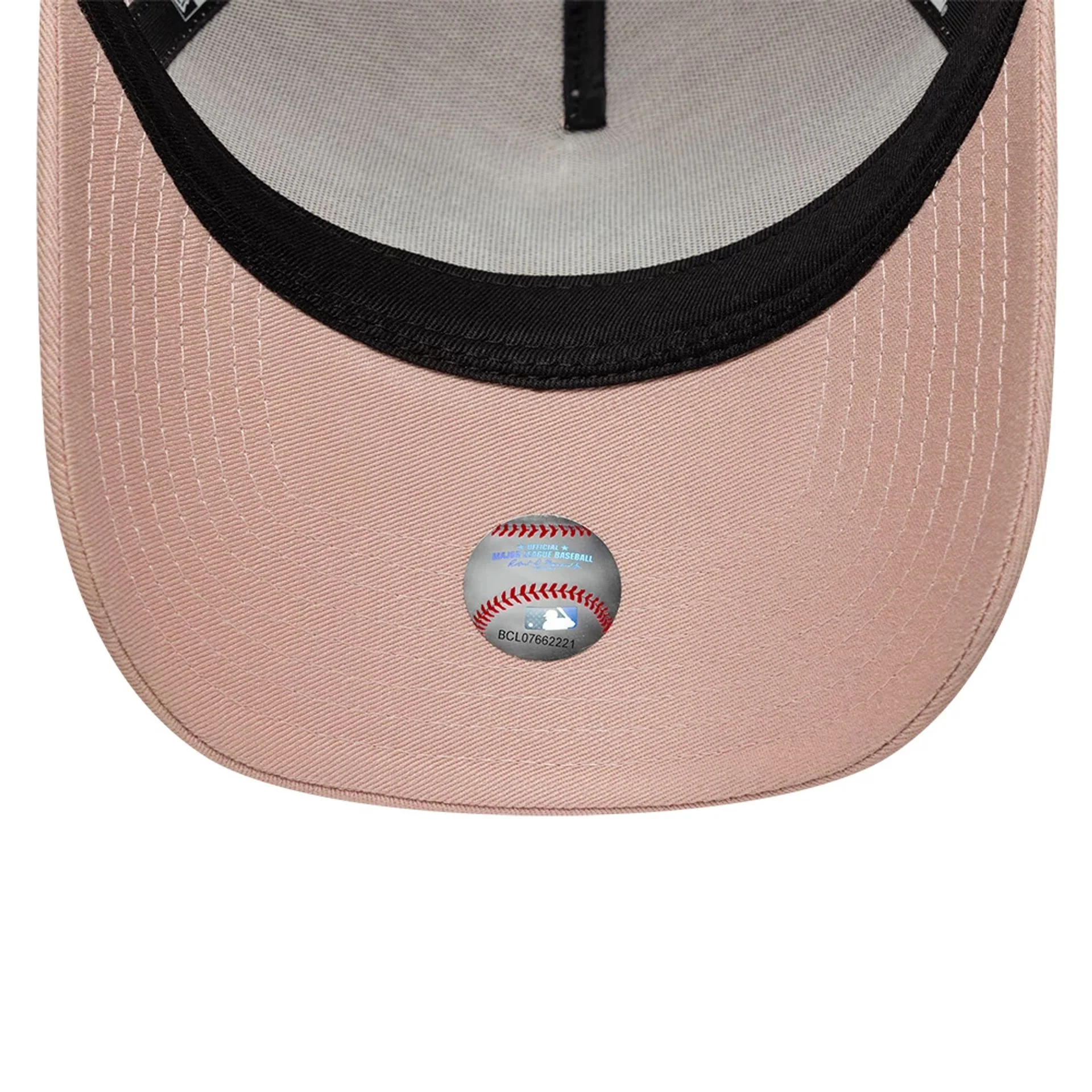 New York Yankees Womens MLB Floral Pastel Pink 9FORTY A-Frame Trucker Adjustable Cap - Image 5