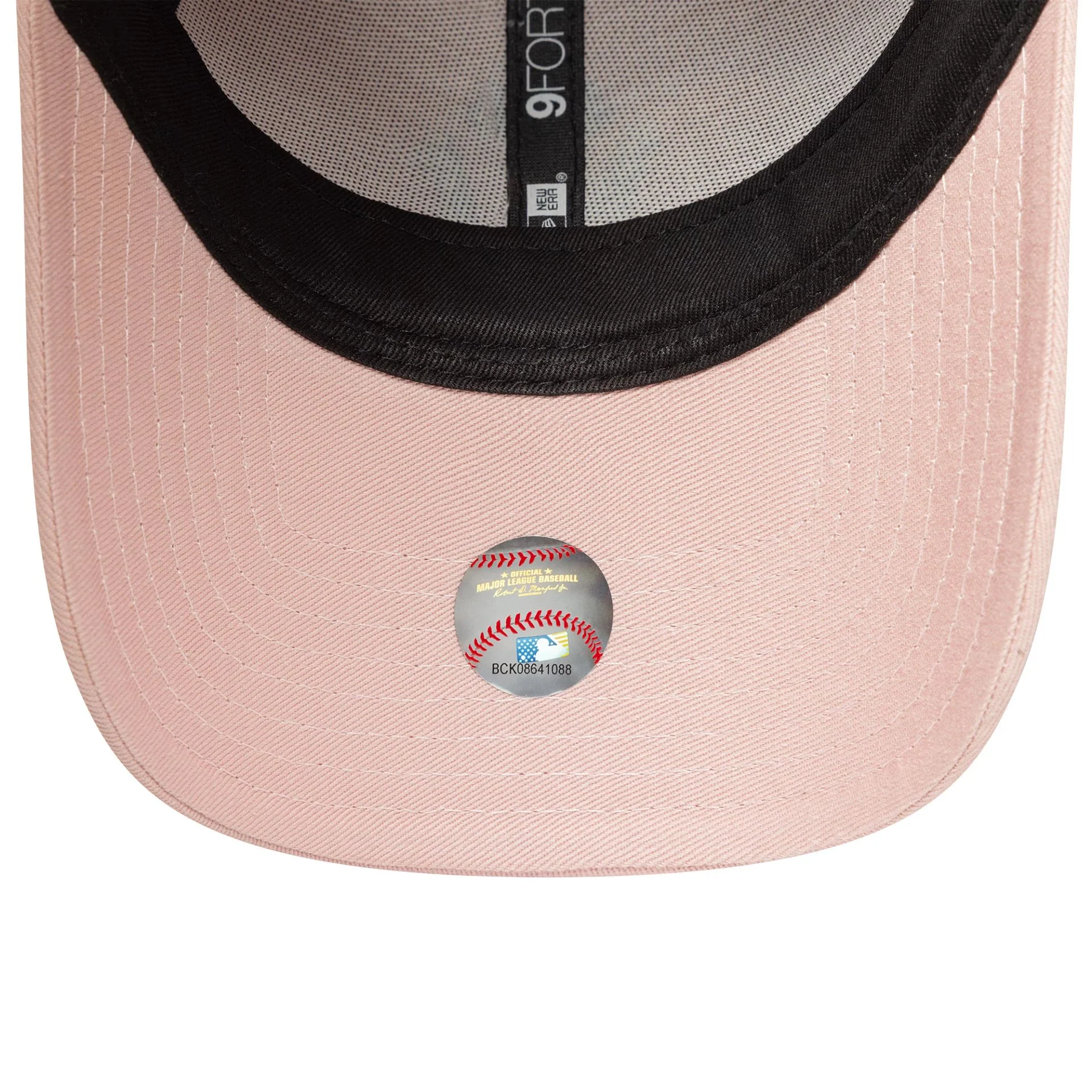 New York Yankees Womens MLB League Essential Pastel Pink 9FORTY Adjustable Cap - Image 5