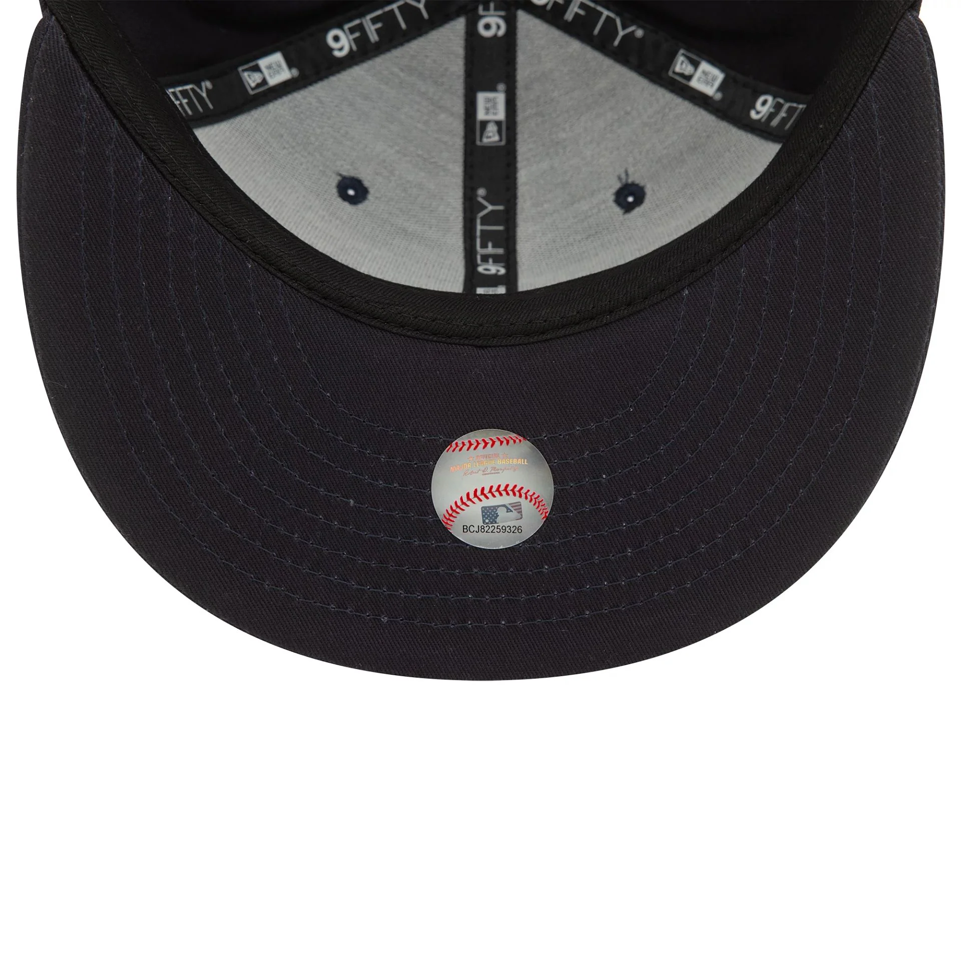 New York Yankees Wordmark Patch Navy 9FIFTY Cap - Image 6